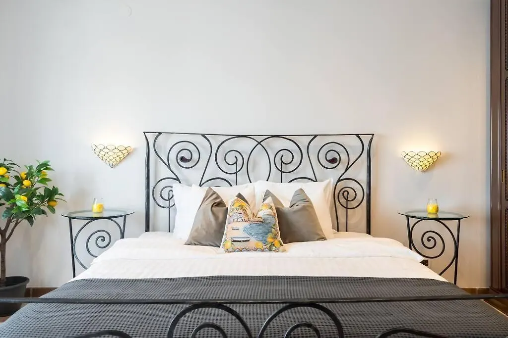 Classy Queen Elisabeth - 2Br Apartment Bucureşti