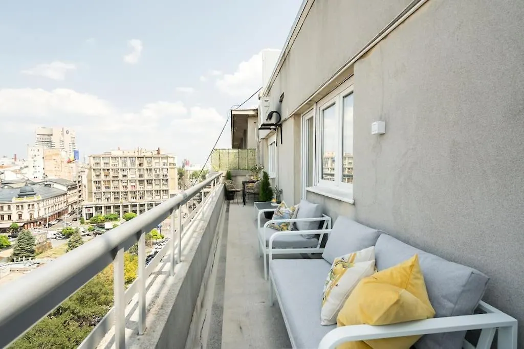 Classy Queen Elisabeth - 2Br Apartment Bucureşti România