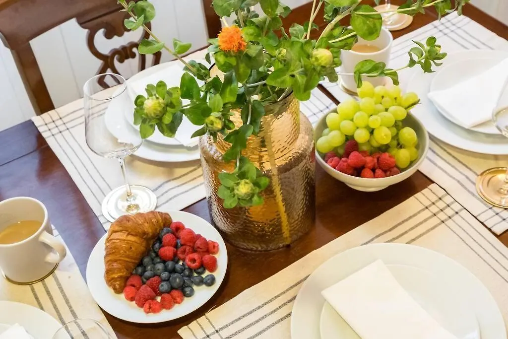 Classy Queen Elisabeth - 2Br Apartment Bucureşti