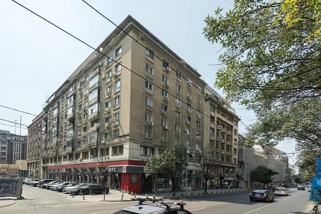 Classy Queen Elisabeth - 2Br Apartment Bucureşti 0*,  România