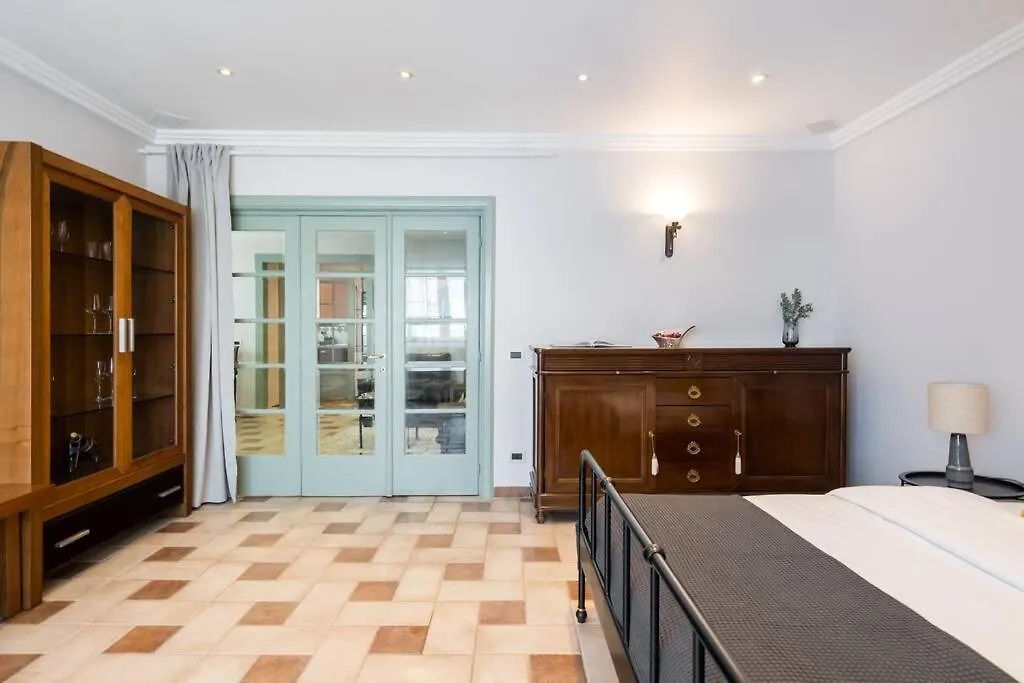 Classy Queen Elisabeth - 2Br Apartment Bukurešť Rumunsko